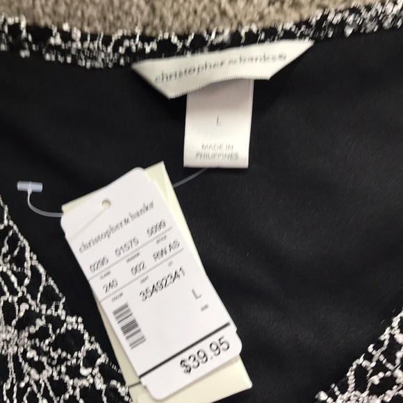 NWT LACE TOP - Picture 4 of 4